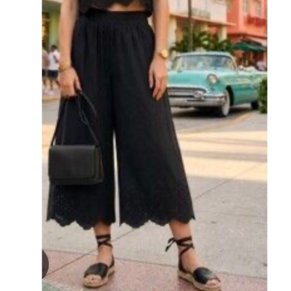 Caroline Constas Black Eyelet Embroidered Wide Leg Culottes Pants Small
